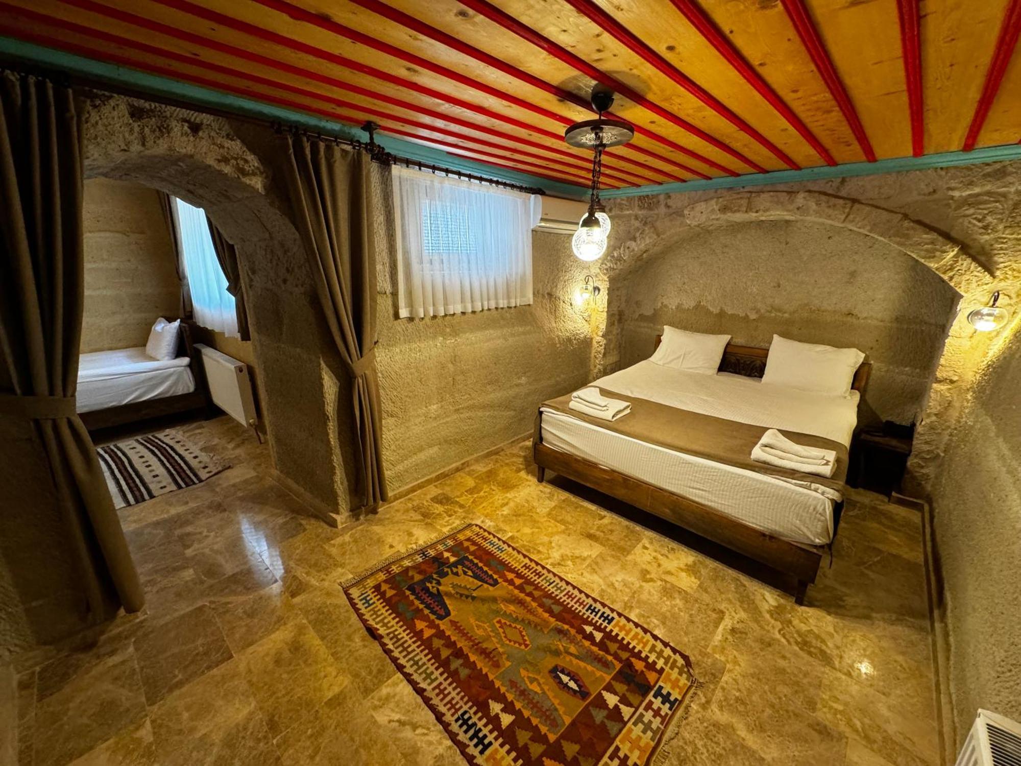 Hotel Rustic Caves Göreme Zewnętrze zdjęcie