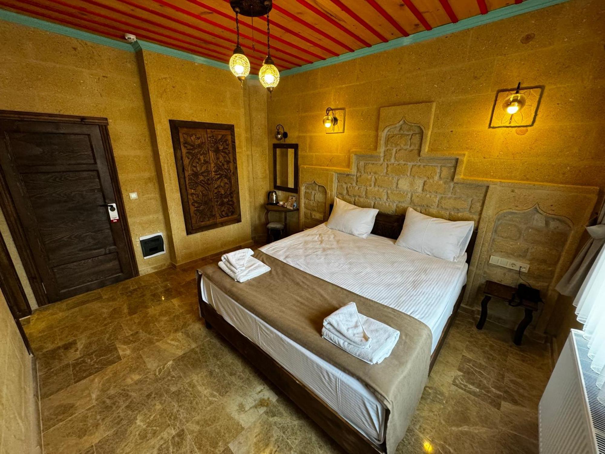 Hotel Rustic Caves Göreme Zewnętrze zdjęcie