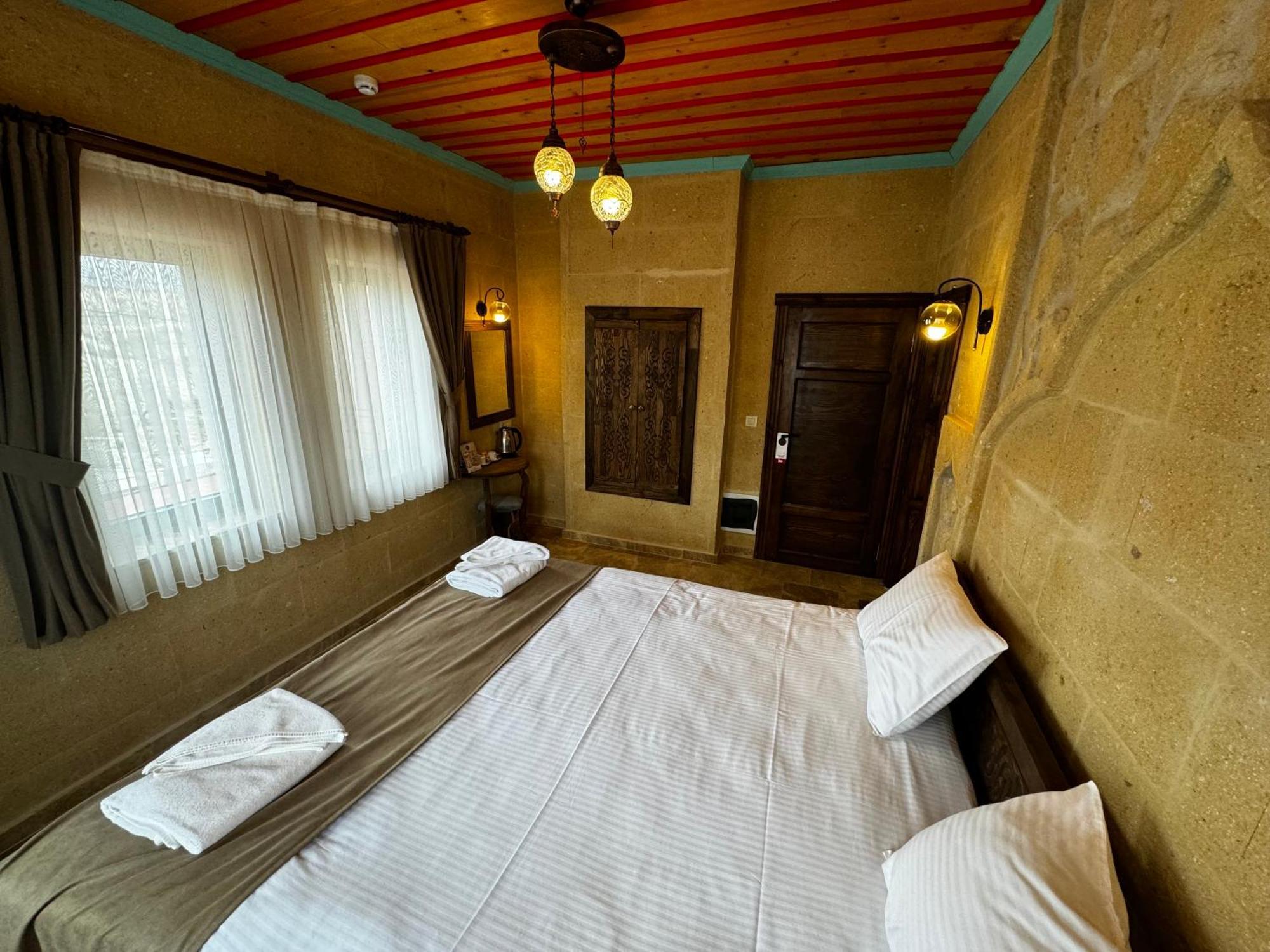 Hotel Rustic Caves Göreme Zewnętrze zdjęcie