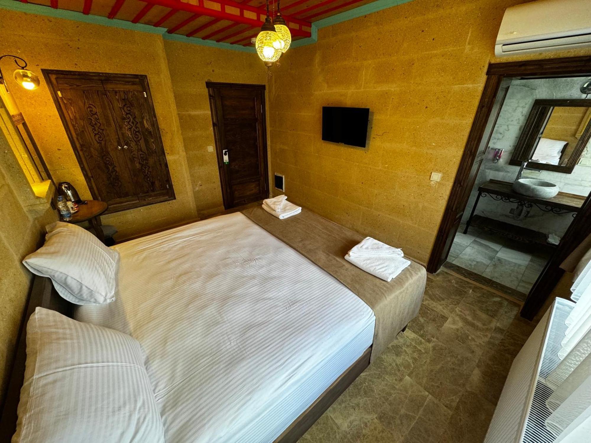 Hotel Rustic Caves Göreme Zewnętrze zdjęcie